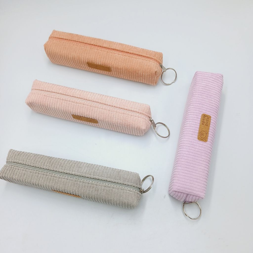 

Tempat Pensil Bahan Corduroy Motif Bear - Tempat Pulpen Corduroy Motif Bear - Pensil Case 0016