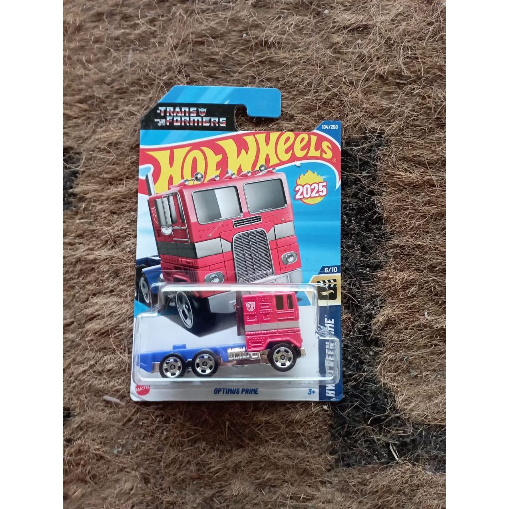 Hot wheels screentime Optimus prime