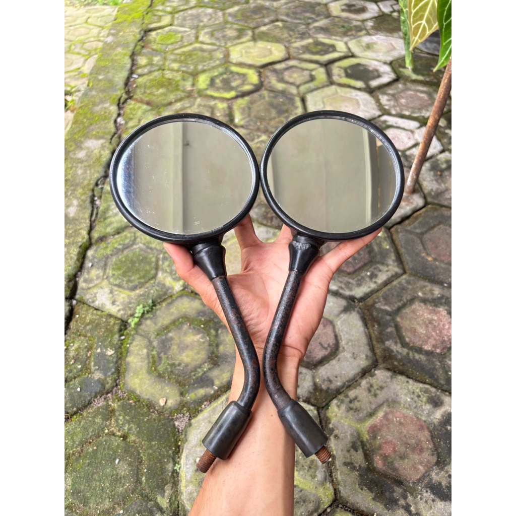 Spion Kawasaki Binter Merzy