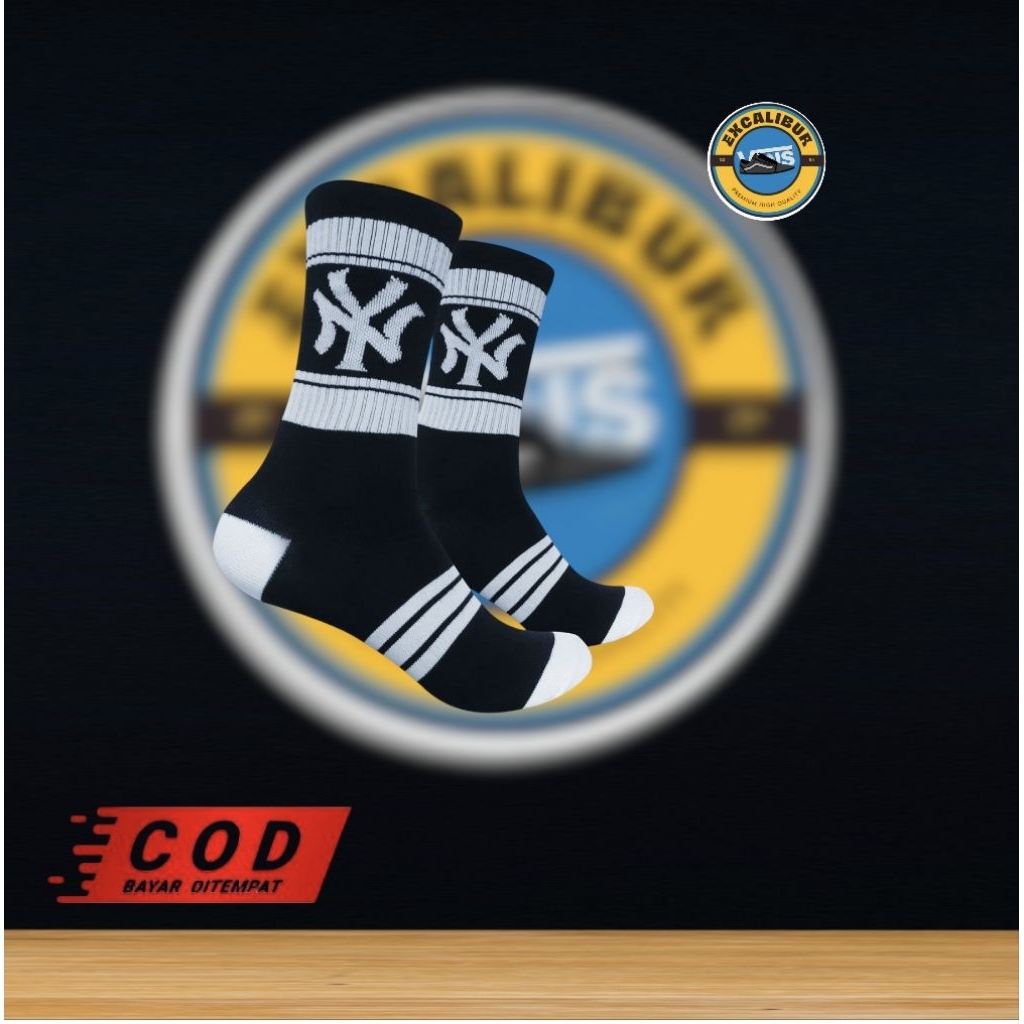 Kaos kaki Oldschool motif Skate NY Motif Hitam - Kaos kaki Oldskool motif NY Hitam Black