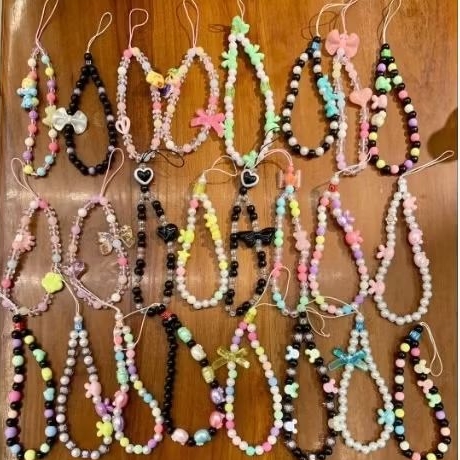 gantungan handphone manik manik motif lucu yg lagi trend