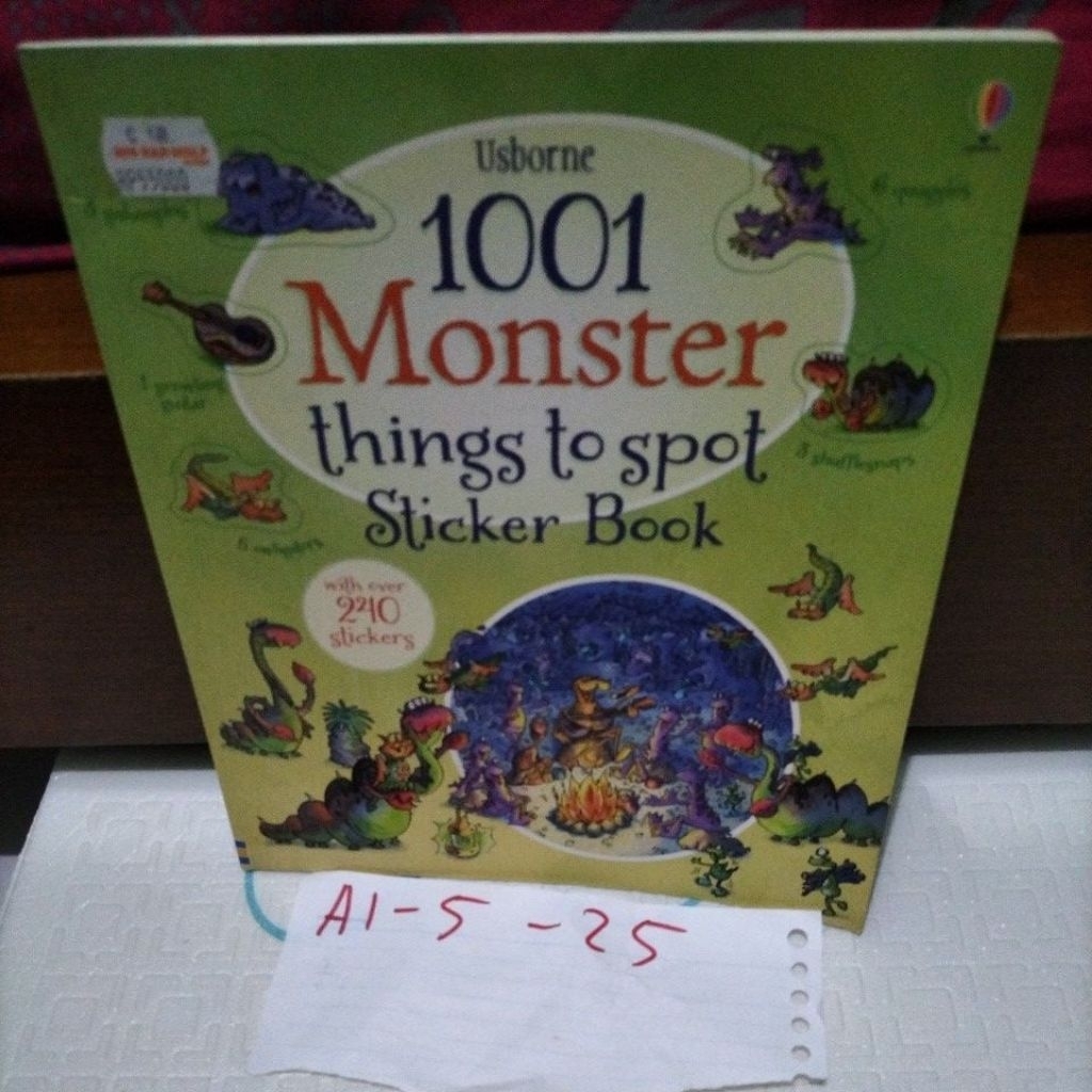 buku anak usborne 1001 monster things spot stiker book