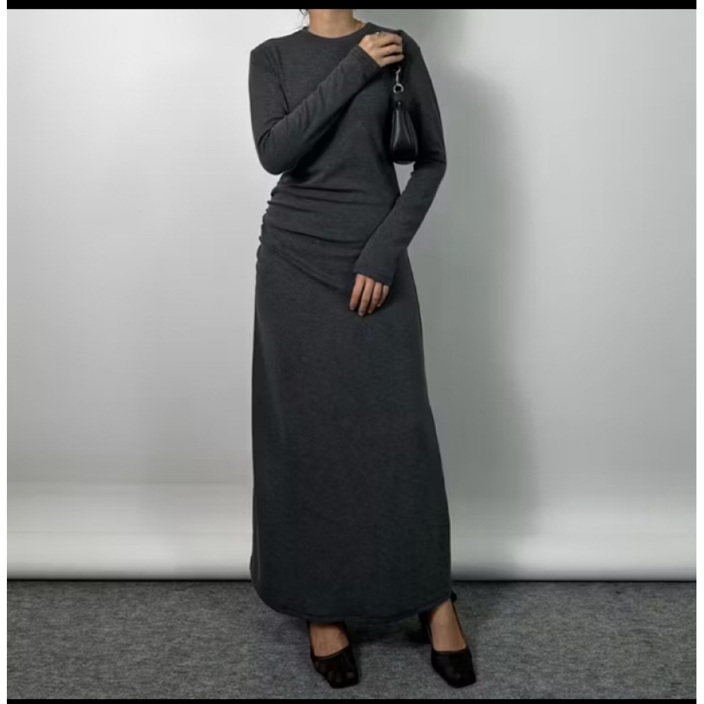 [ FREE GIFT ] PRELOVED PUFF IT UP - Knit Dress Misty Black Size M Dress Fit Body