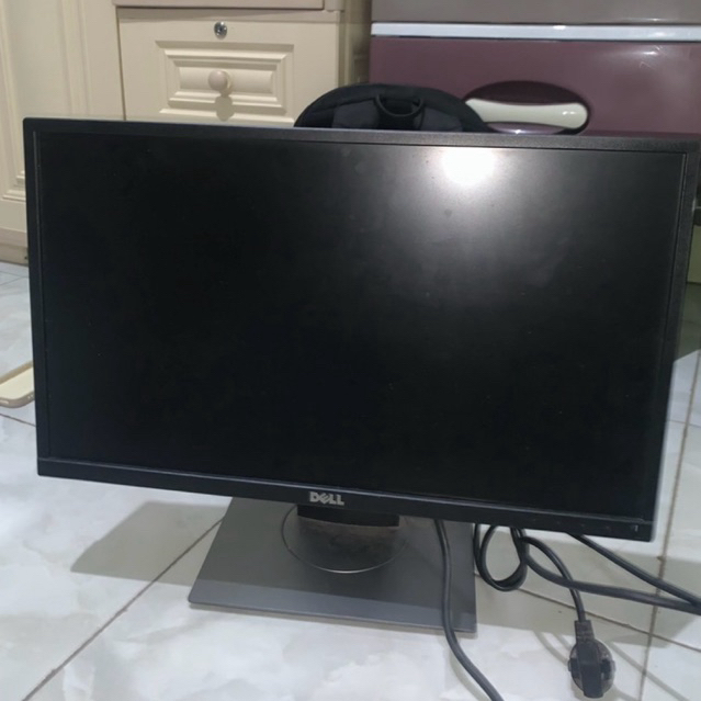 Monitor LED HDMI Dell P2217H 21.5 Inch IPS Full HD – Lengkap dengan Kaki Stand Second Siap Pakai
