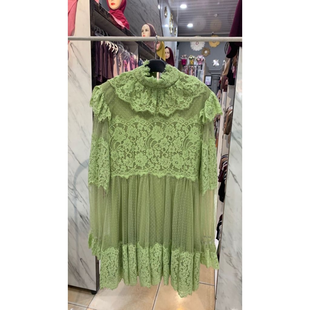 SALE BLOUSE SHELLA SAUKIA