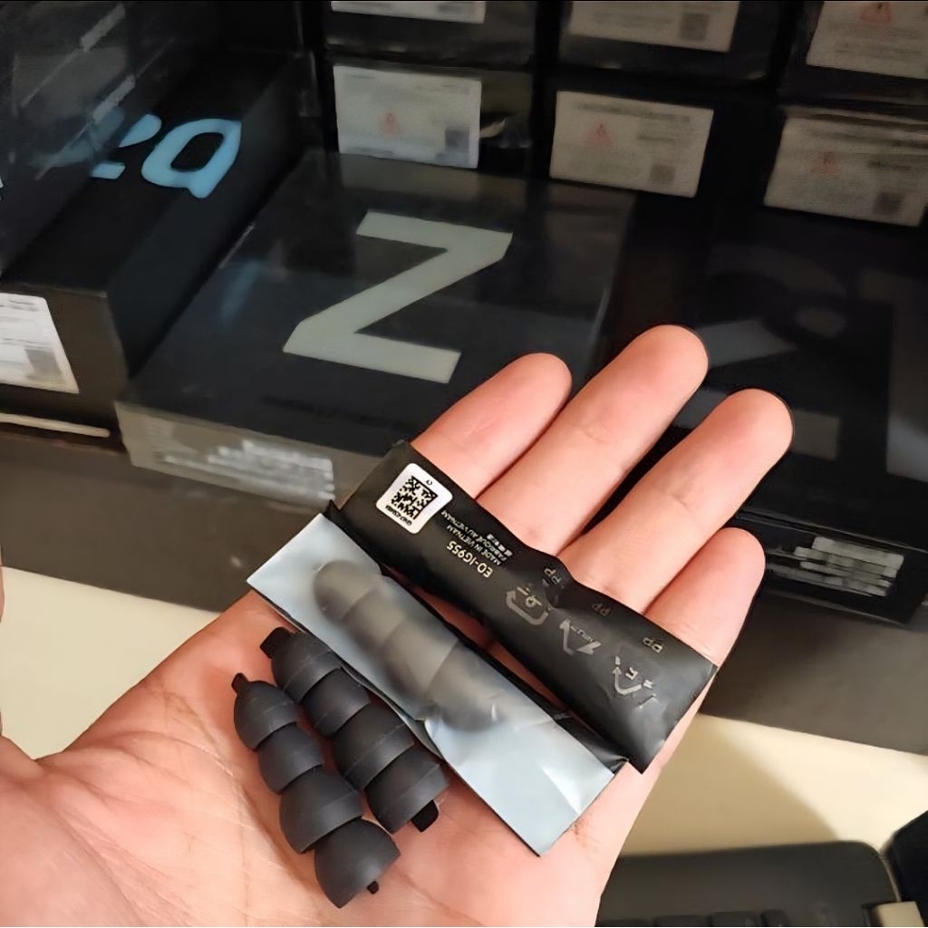 2 Pasang Eartips AKG Samsung 100% Bass