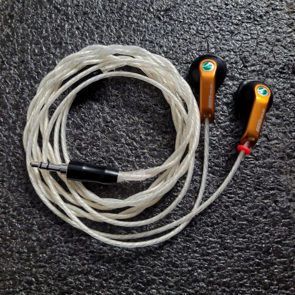 Earphone / Earbuds Sony Hpm64 Recab SPC Litz 2 braid not iem in ear monitor