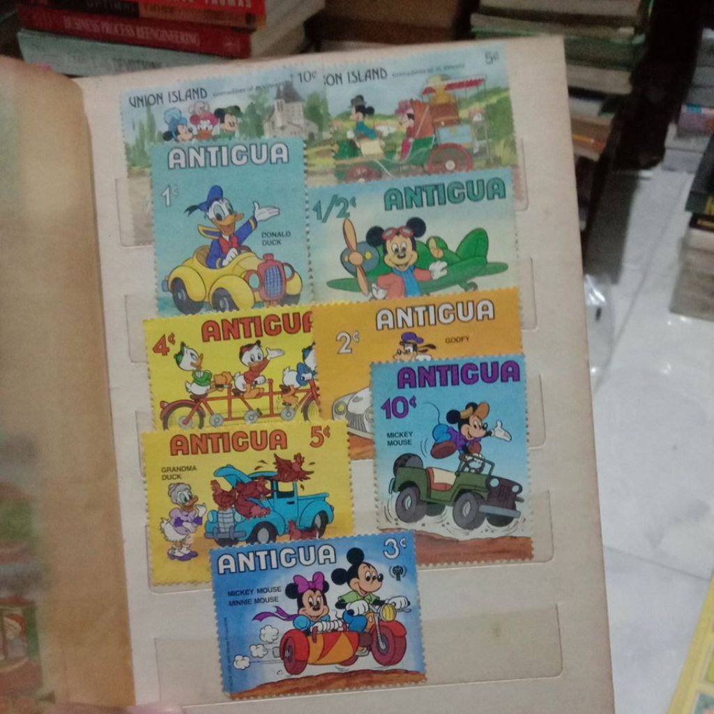 

perangko lama ANTICUA