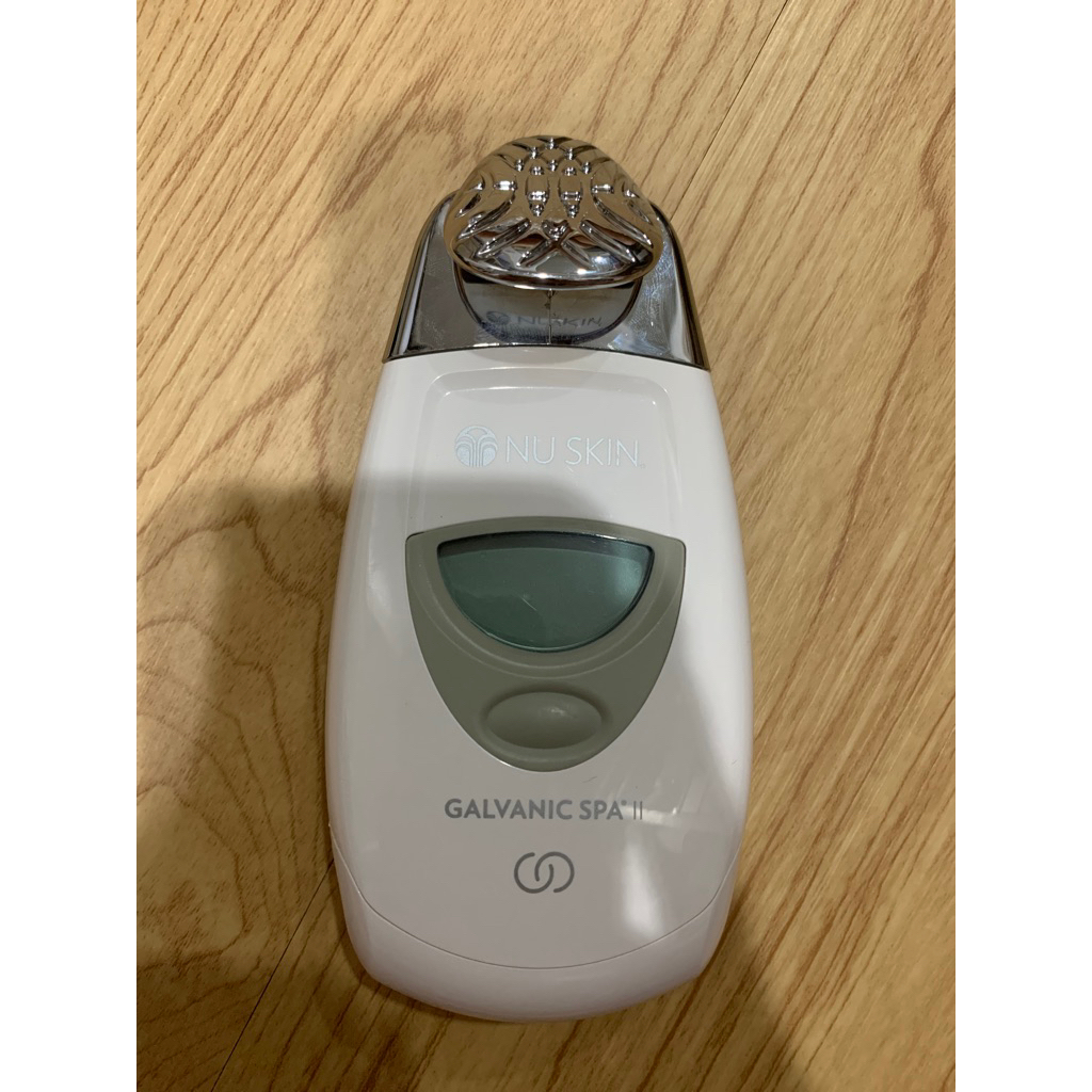 SECOND alat perawatan wajah Nu skin galvanic spa system ll