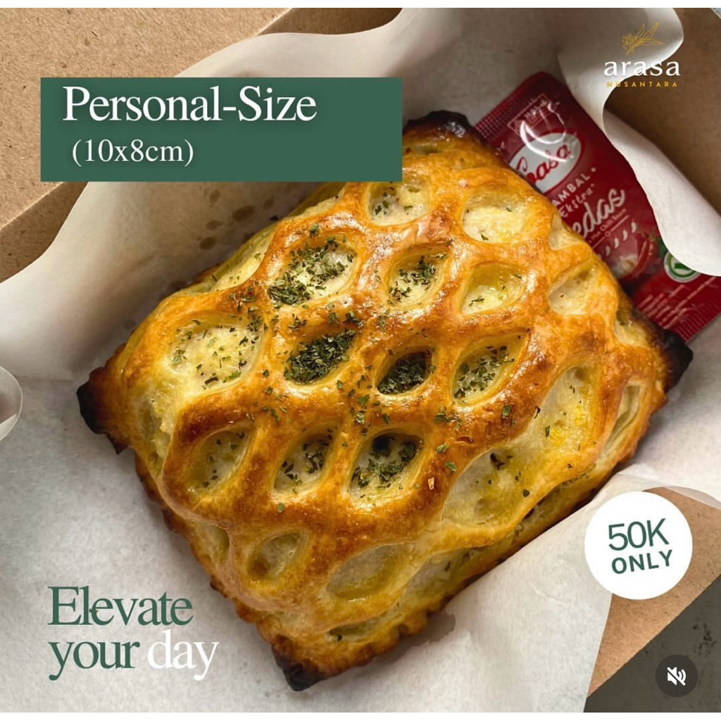 

CHICKEEN PICNIC ROLL LOYANG 10 x 10 CM