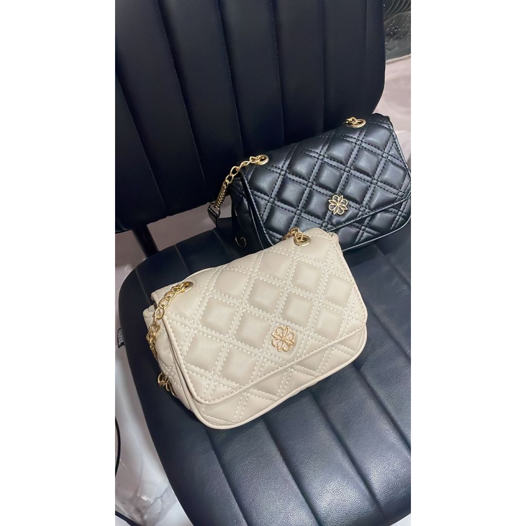 Tas Selempang wanita kuat dan bagus