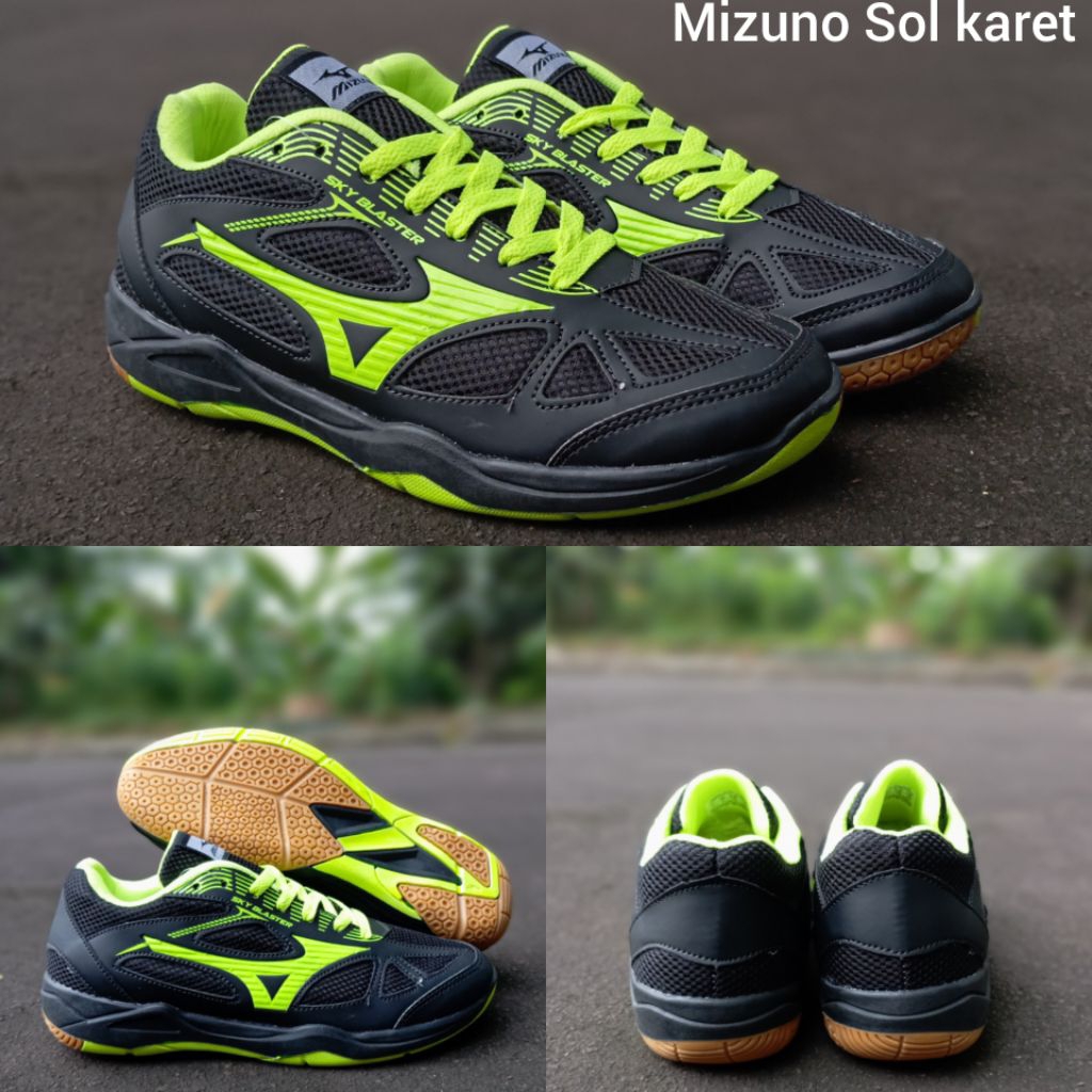 sepatu tenis meja pria berkualitas/sepatu olahraga pria