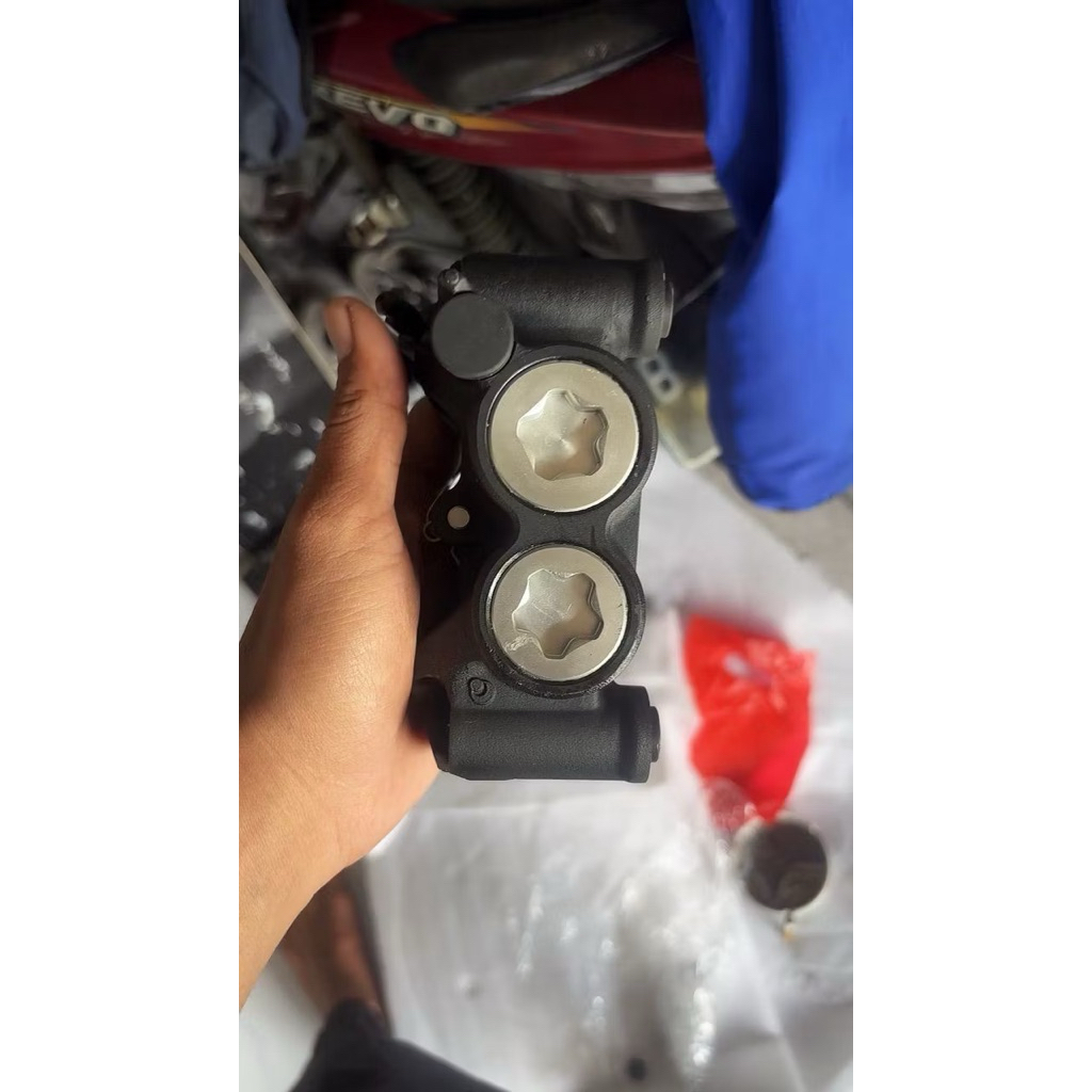 kaliper sumitomo Mt/R1 (kanan)