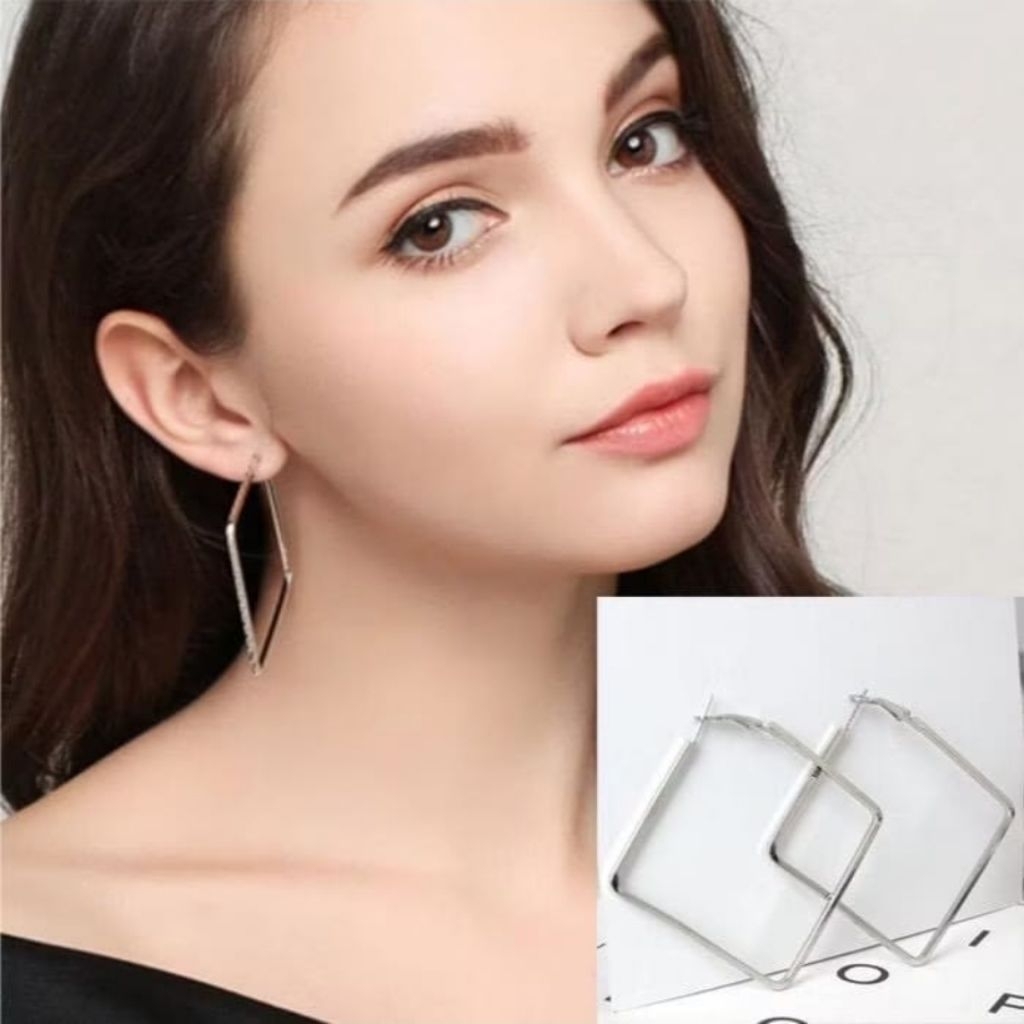 anting segiempat / aksesoris wanita / anting korea