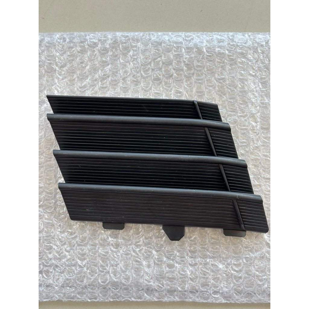 cover bemper tutup bemper toyota avanza veloz 2016-2018