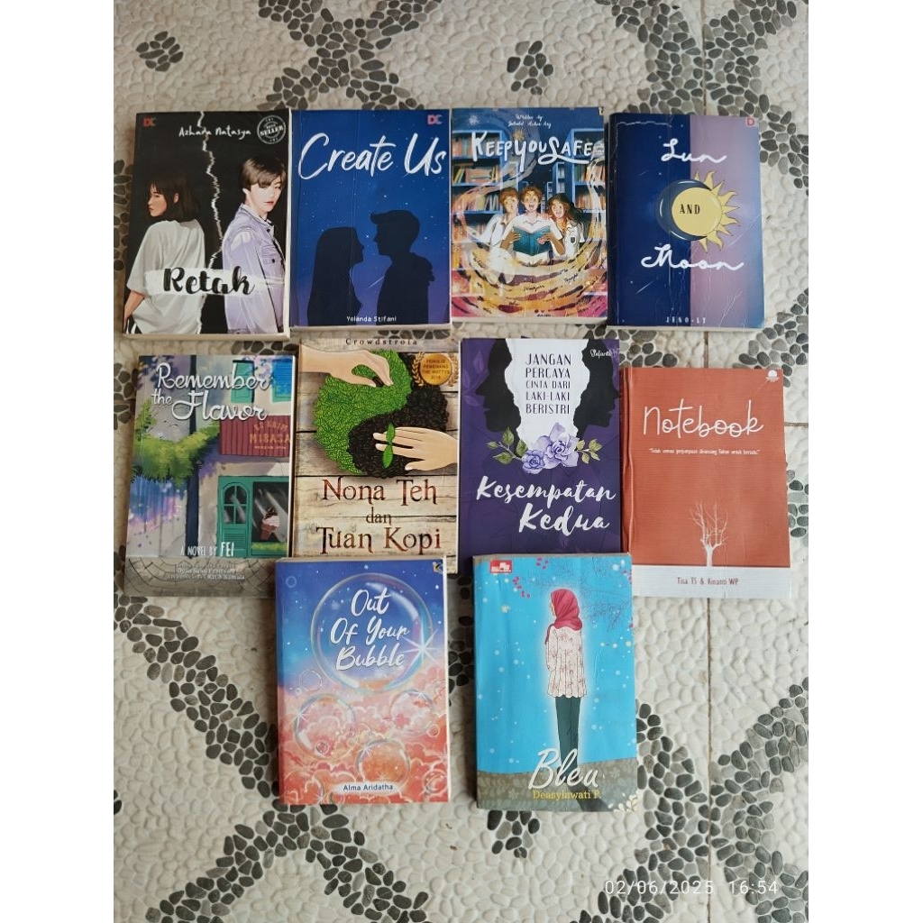 Buku Variasi Novel Remaja, KEEP YOU SAFE, DREAM, REMEMBER The FLAVOR, Sun AND Moon, KESEMPATAN KEDUA