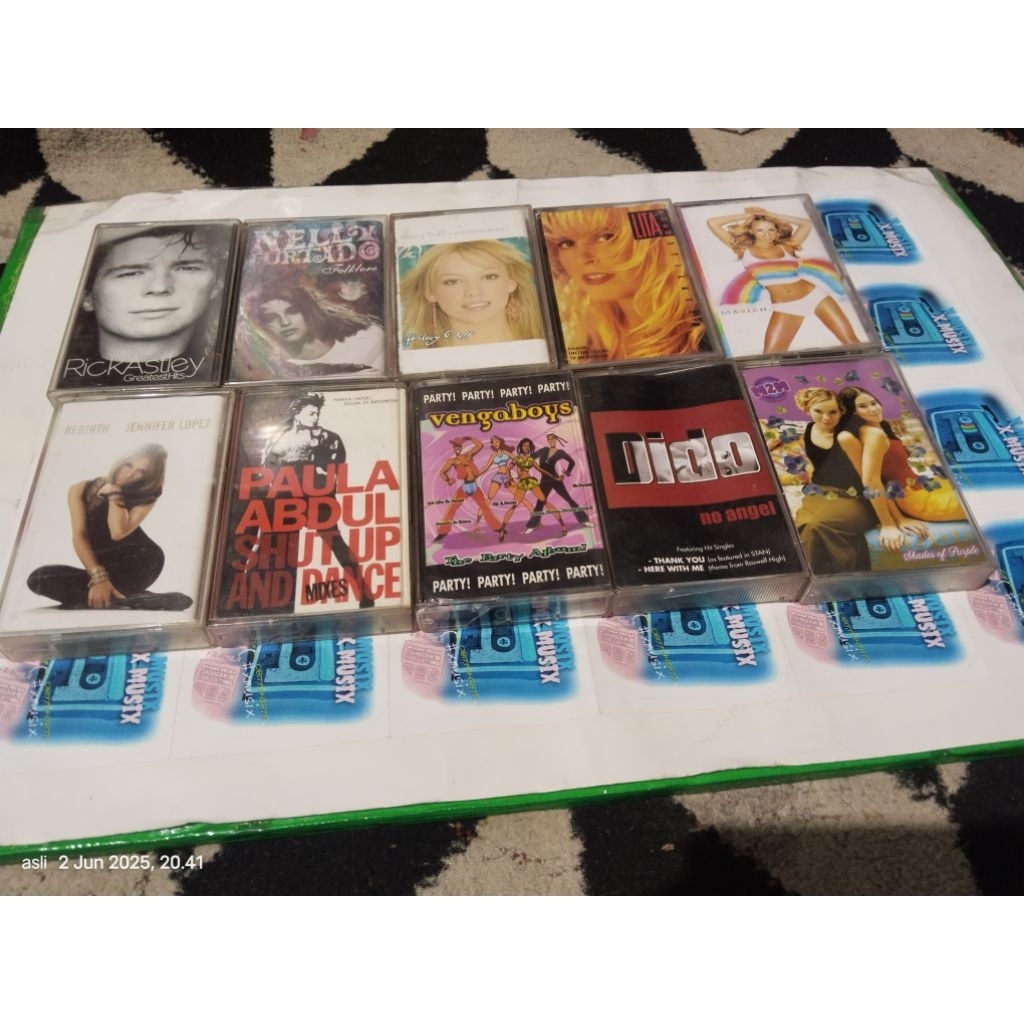 kaset pita rick astley _ nelly furtado _ hilary duff _ lita ford _ mariah carey _ jennifer lopez _ p