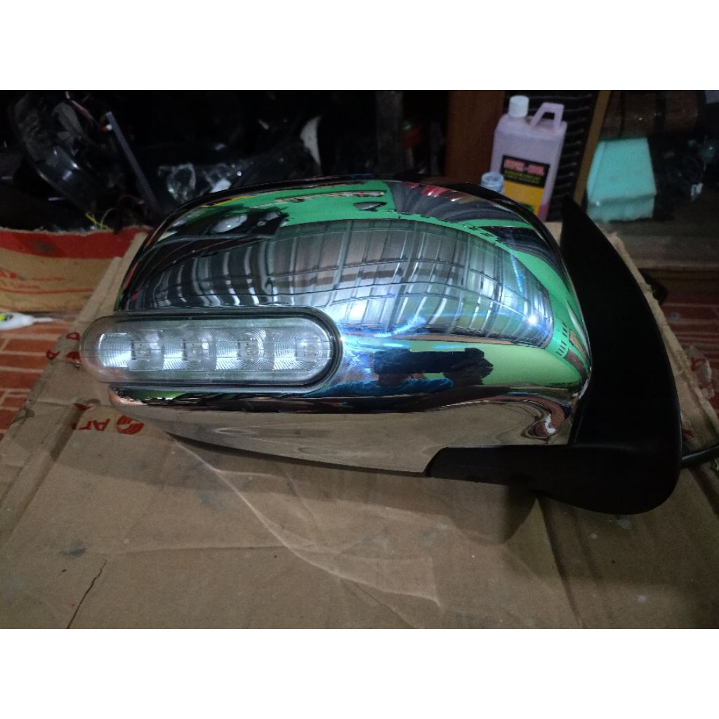 spion Fortuner 2009/2011