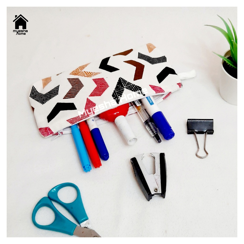 

Tempat Pensil / Cepuk / Tempat Alat Tulis Motif Minimalis CPK02