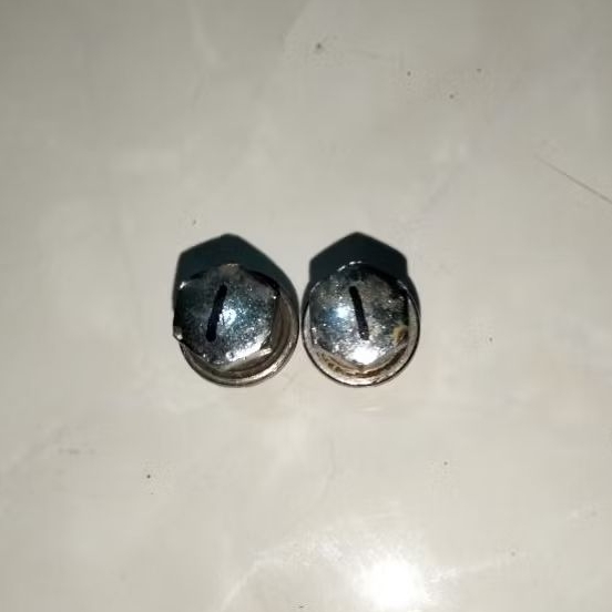 Baut as Shok depan pendek motor Honda S90 69 Castrol