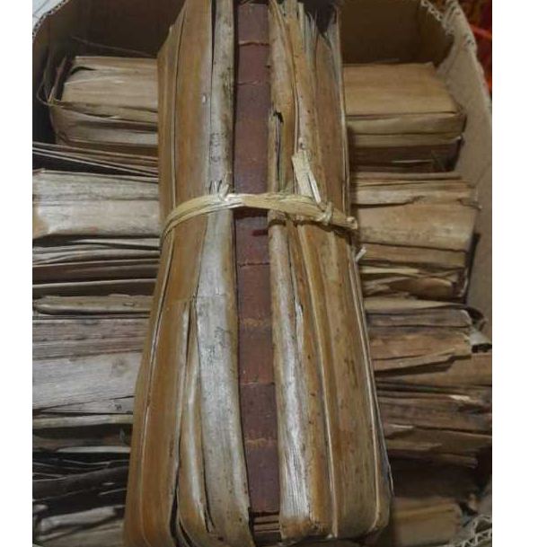 

paket gula aren ciamis besar 1-1,4kg