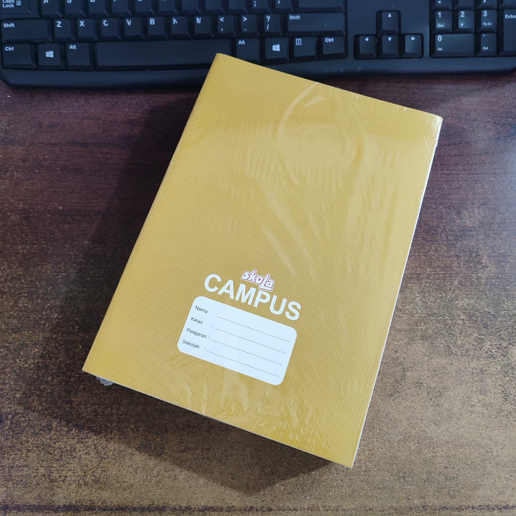 

(1 PACK) BUKU TULIS KRAFT SKOLA BY SIDU 50 LEMBAR / UKURAN B5 BOXY SAMPUL COKLAT / BUKU SEKOLAH MURAH / BOXY KRAFT / MITRA ABADI YOGYAKARTA