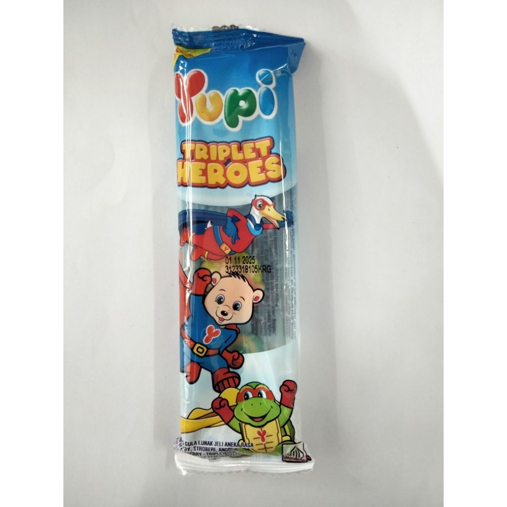 

yupi triple heroes 18g