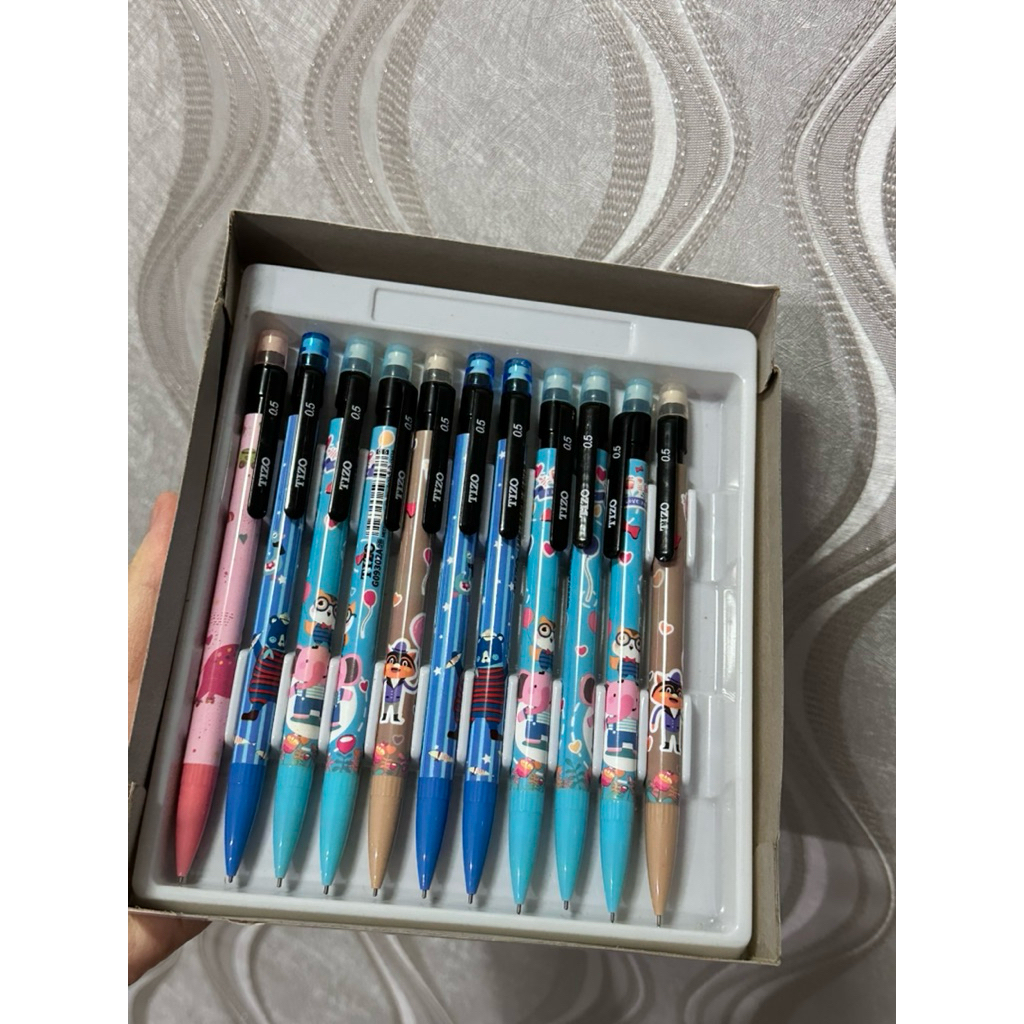 

Pensil Mekanik TIZO! BARU!