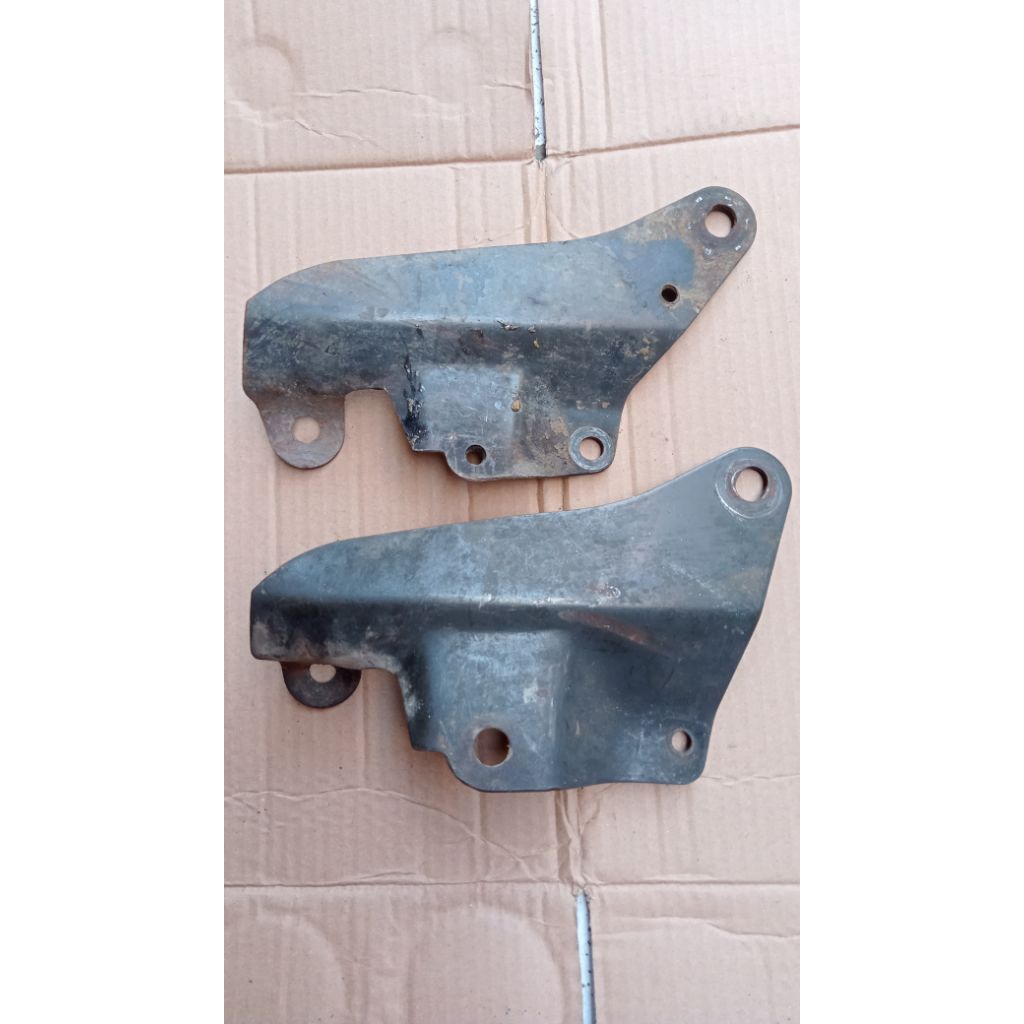 dudukan kenalpot stdr Jupiter z 2005/2009 copotan original