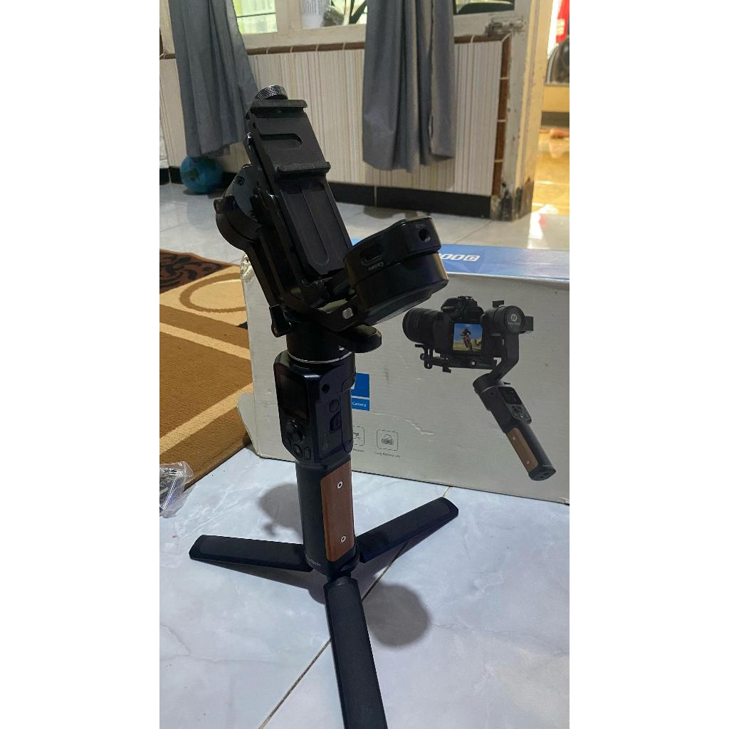 Gimbal Feiyu AK2000C Stabilizer Kamera bekas