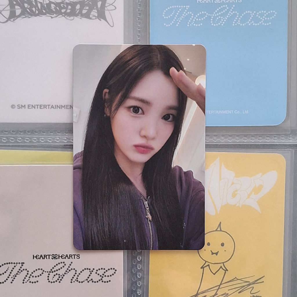 Photocard (PC) Hearts2Hearts H2H Yuha The Chase Cafe Jakarta
