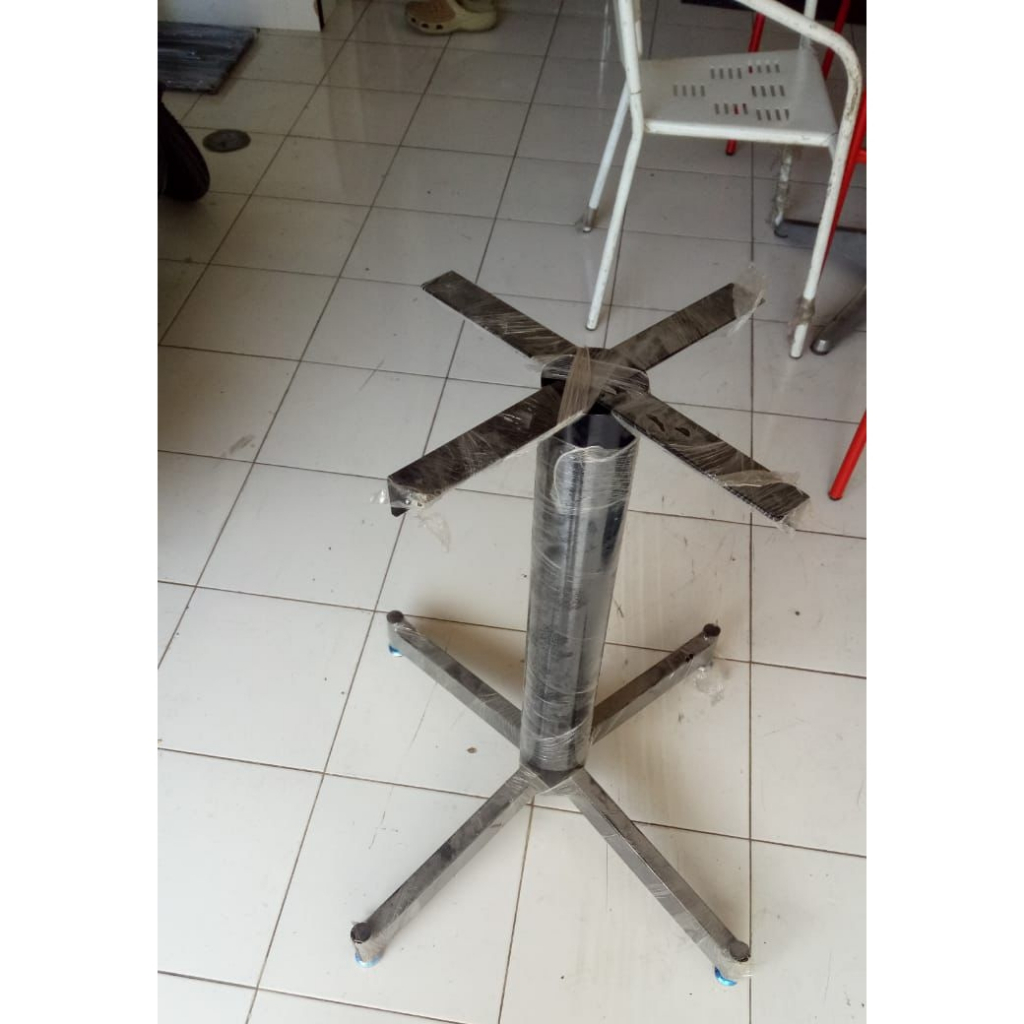 Kaki Meja Besi Hitam Powder Coating – Tinggi 70cm – Cocok untuk Meja 60x60 & 80x80 cm