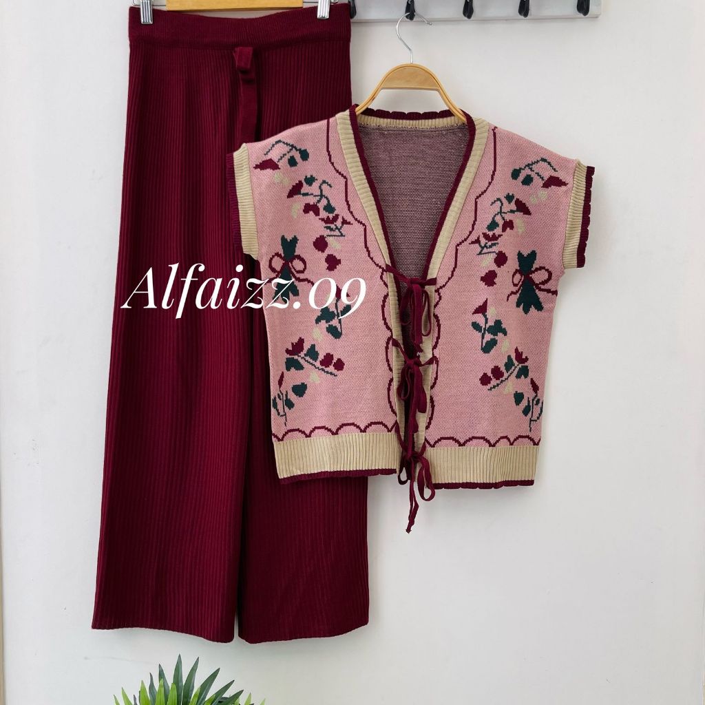 Oneset Edeel Vest Rompi Rajut Motif Bunga Tali Pita Lucu Setelan Celana Kulot Premium Wanita Kekinia