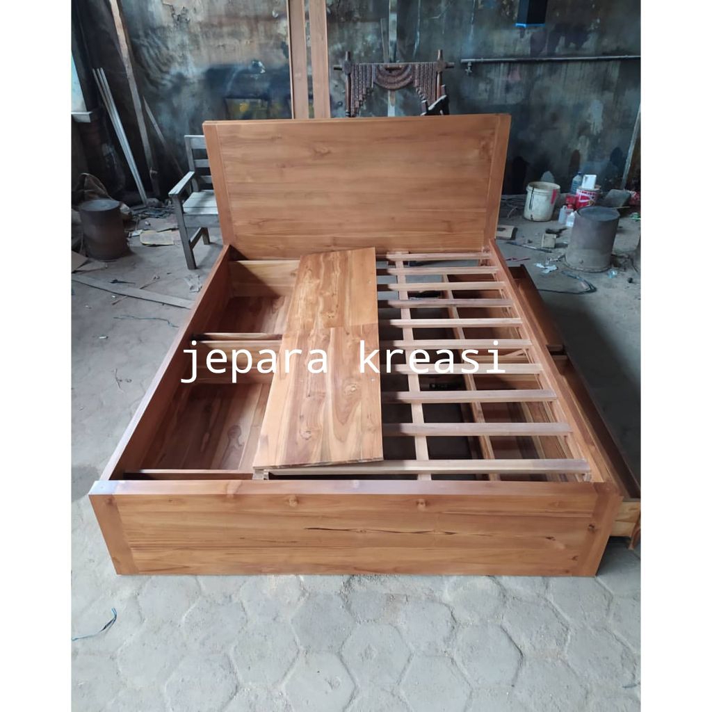 Tempat tidur minimalis laci kayu jati, dipan tempat tidur laci kayu jati
