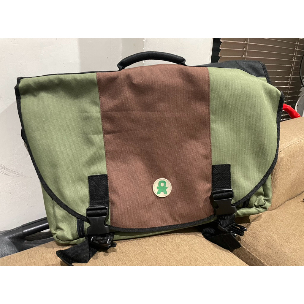 PRELOVED BABY GO INC DIAPER BAG