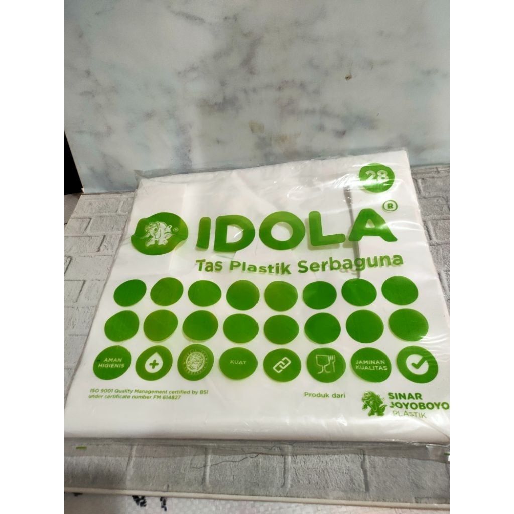 kresek idola ukuran 35