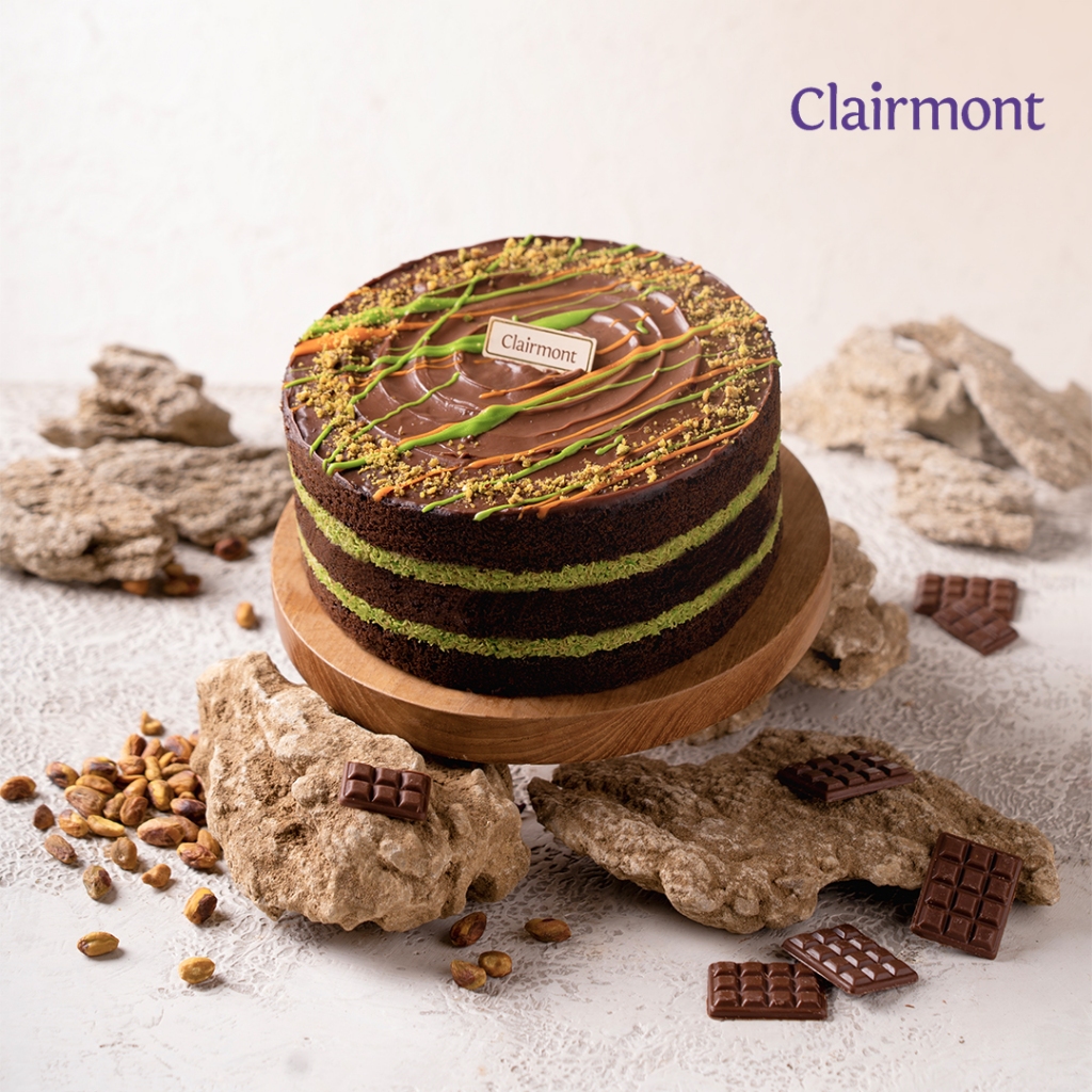 

Dubai Pistachio Chocolate Cake