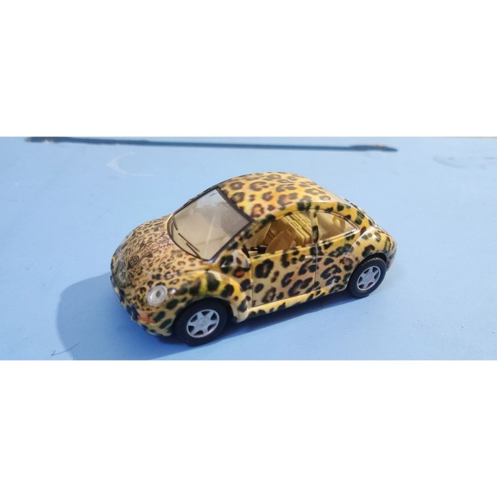 Diecast Kinsmart VW New Beetle