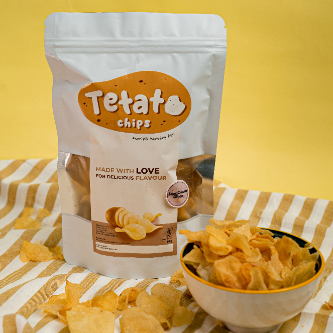 

Tetato Chips-Keripik Kentang Rasa Sour Cream and Onion Potato Chips Kripik Kentang 65g