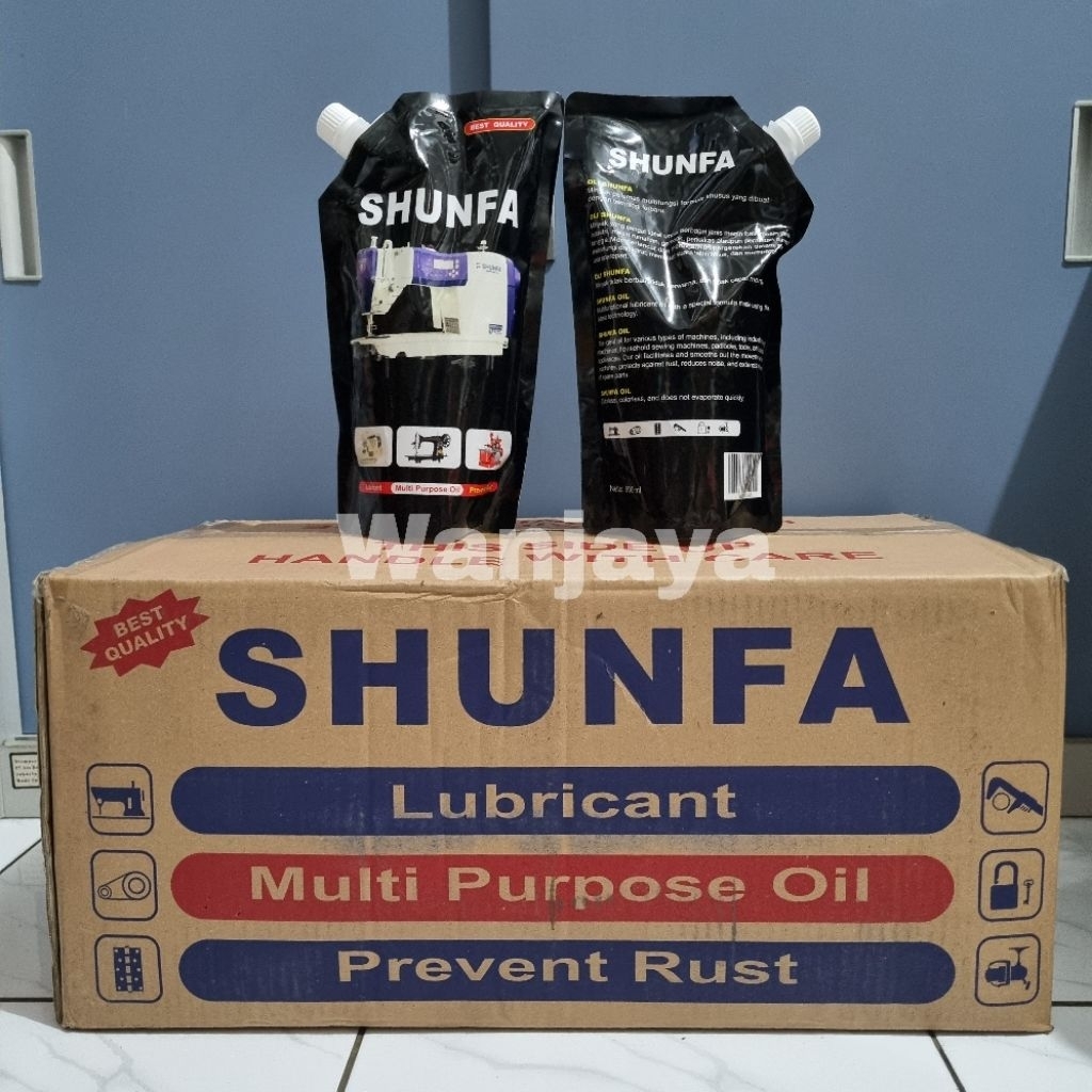 Oli Mesin Jahit Serbaguna Shunfa 900ml 1 dus (24 pcs)