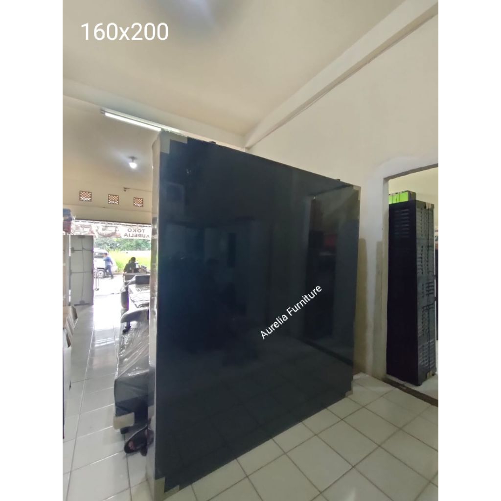 DIVAN KASUR SANDARAN TEMPAT TIDUR