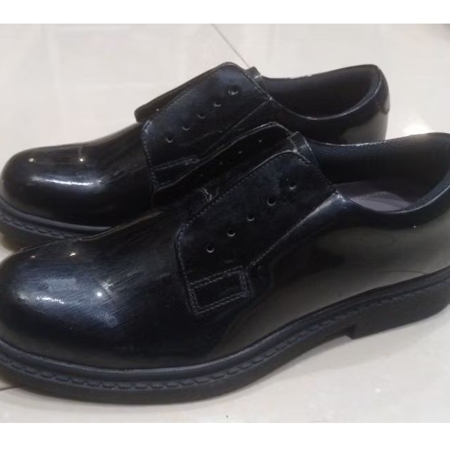 Sepatu PDH Polri Kilap