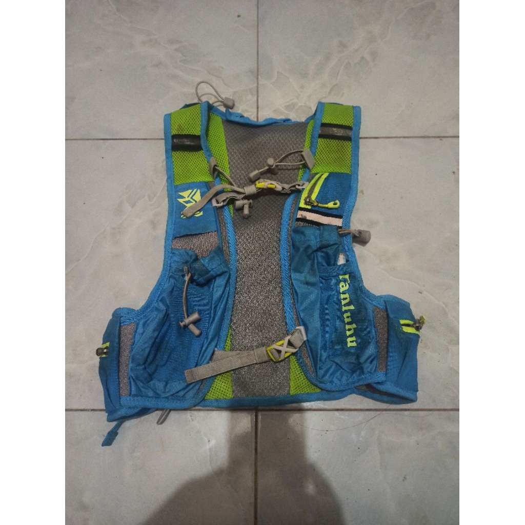 hydropack tanluhu preloved bekas gunung hiking sepeda