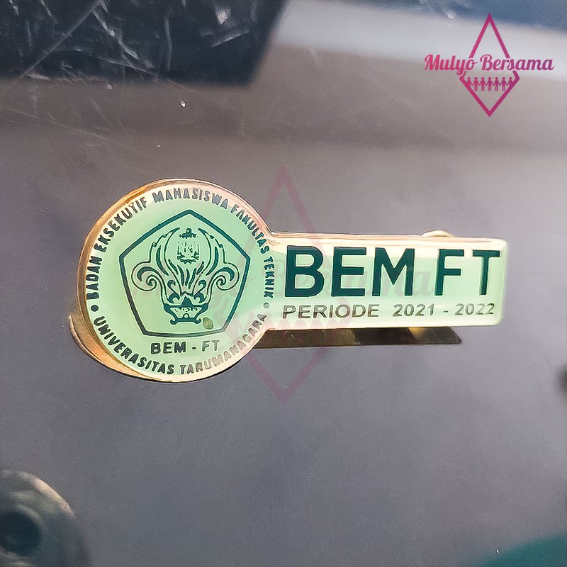 

Papan Nama Dada Logo BEM FT Lapis Fiber Name Tag BEM - Mulyo Bersama