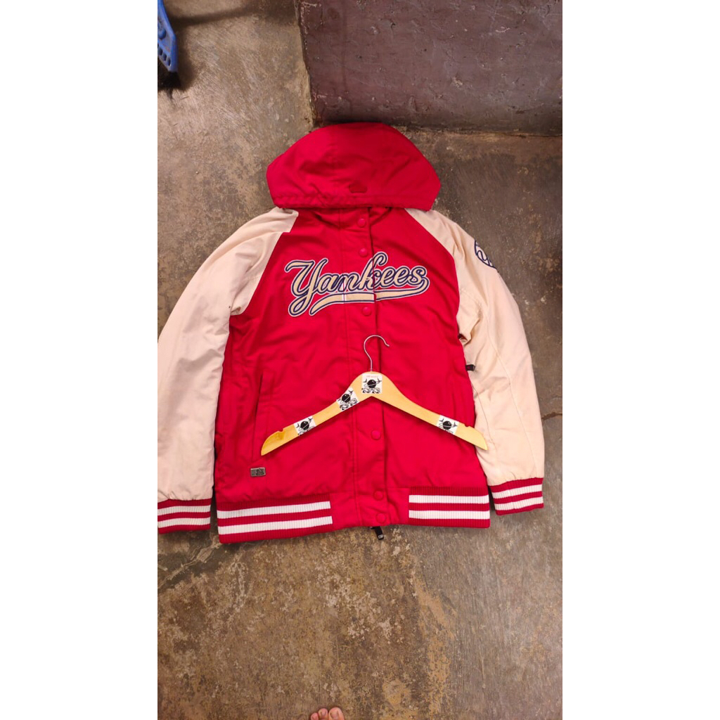 varsty mlb