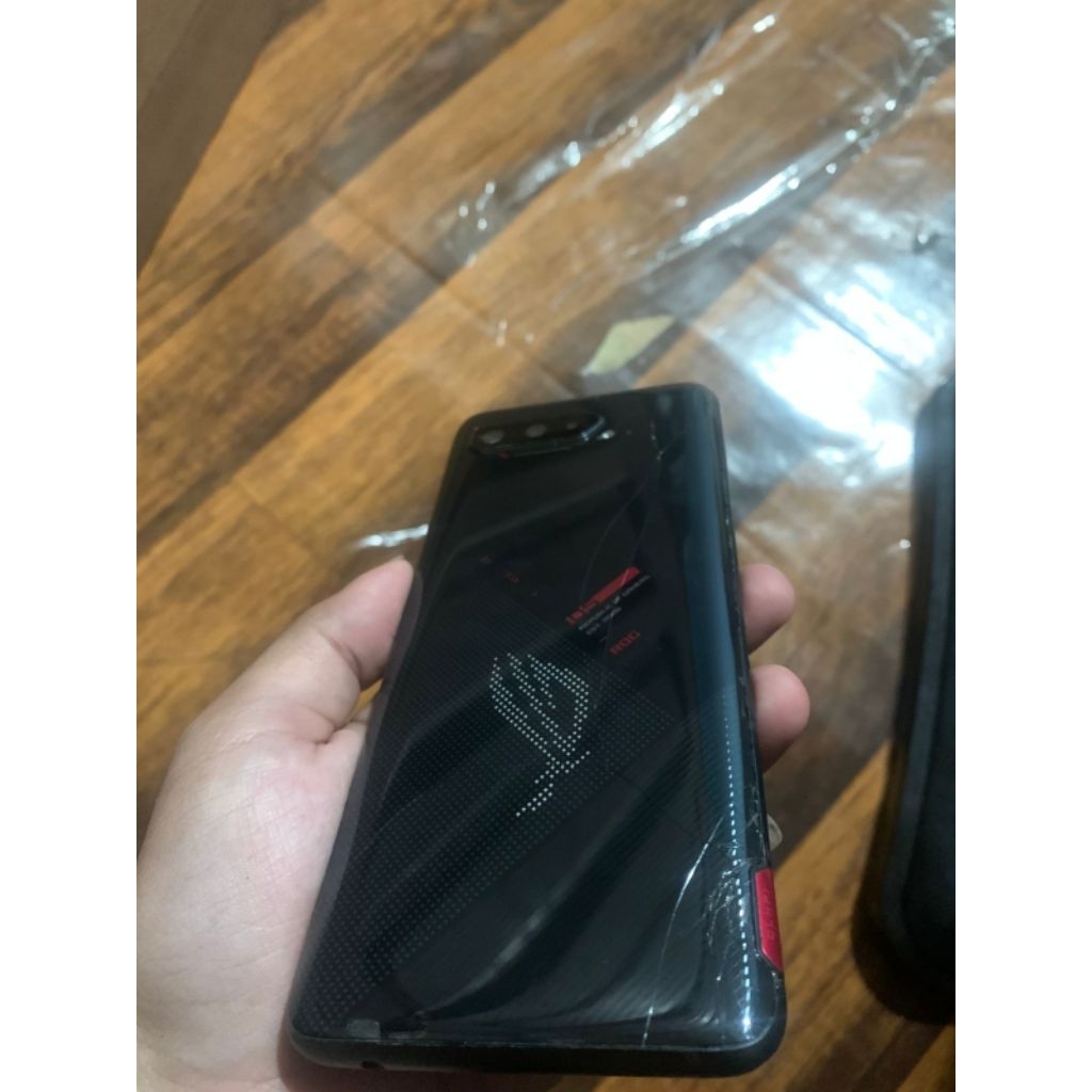 Asus rog 5 8/128gb matot mulus