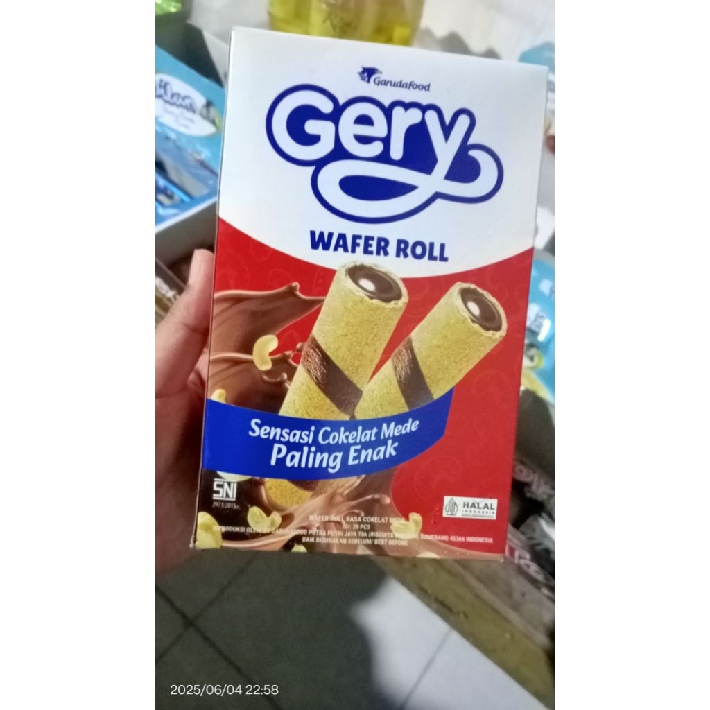 

aneka jajan 500-2000an,, harga tertera 1box