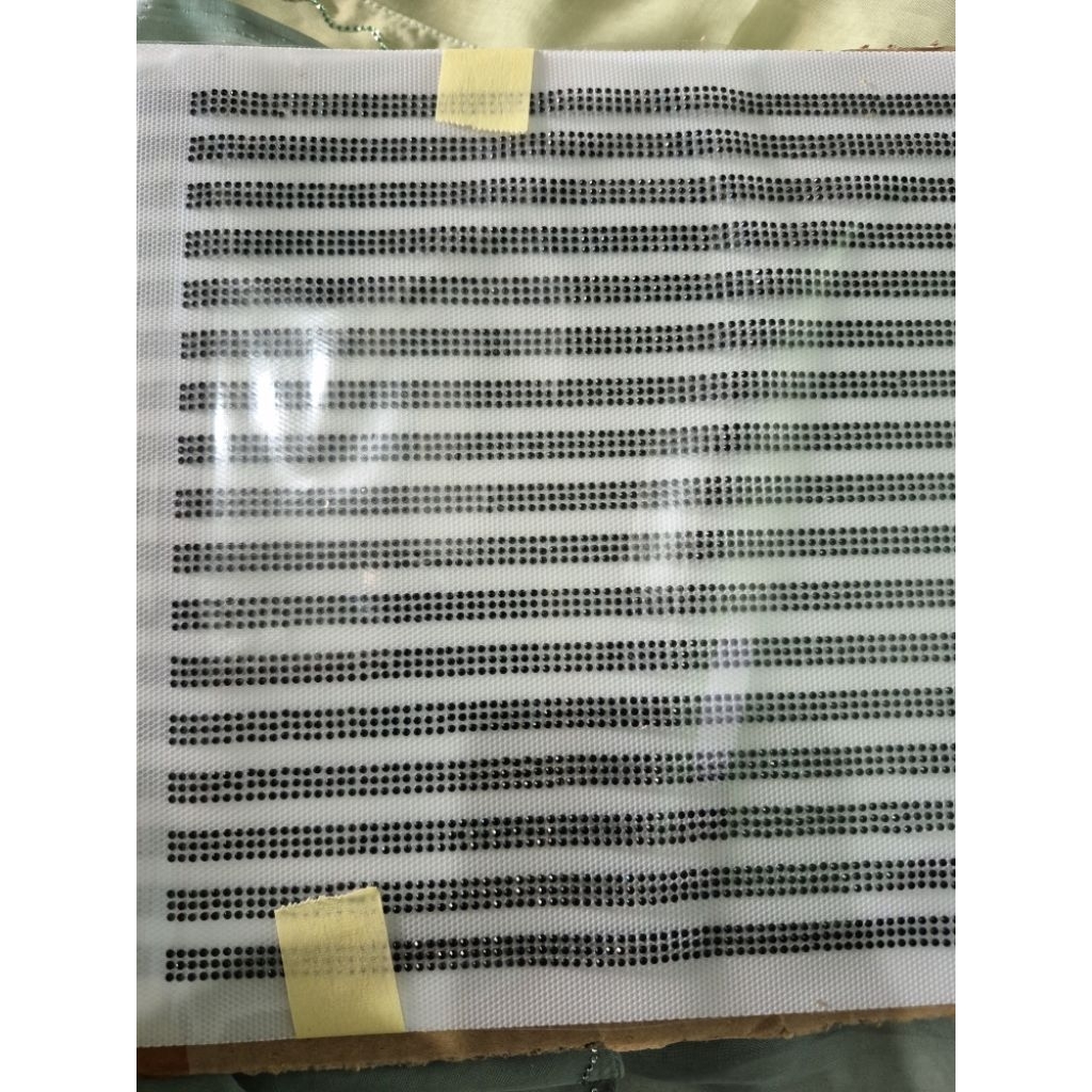 PAYET PRESS MOTE TEMPEL SWAROVSKI UNTUK ABAYA