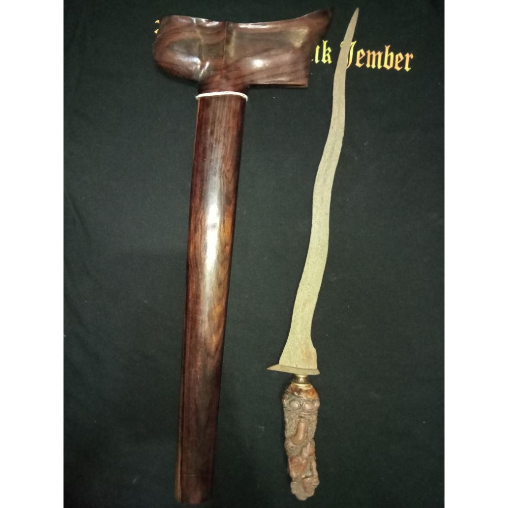 Keris Sepuh Pulanggeni Corok