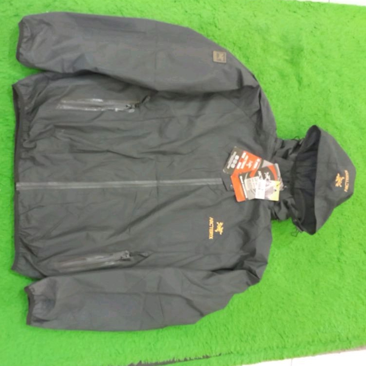 jaket outdoor arcteryx premium